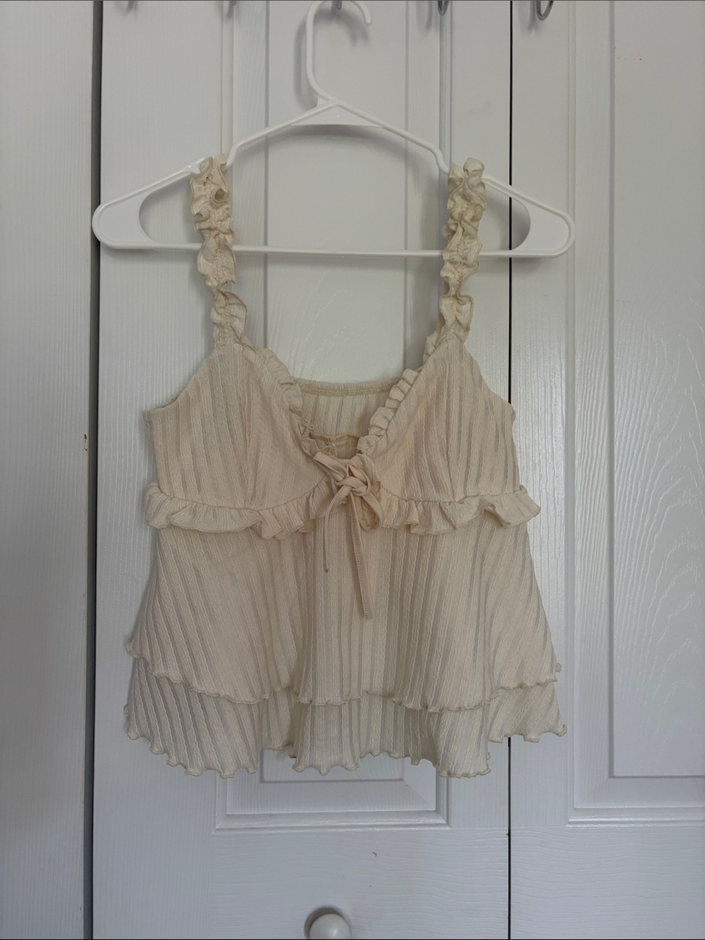 SHEIN Cream Ruffled Tank Size XS